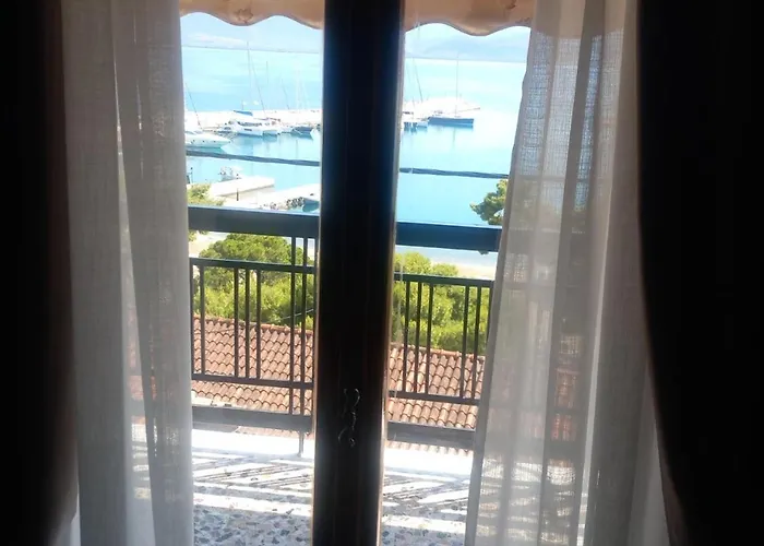 Elmar Mosaic Parálion Ástros